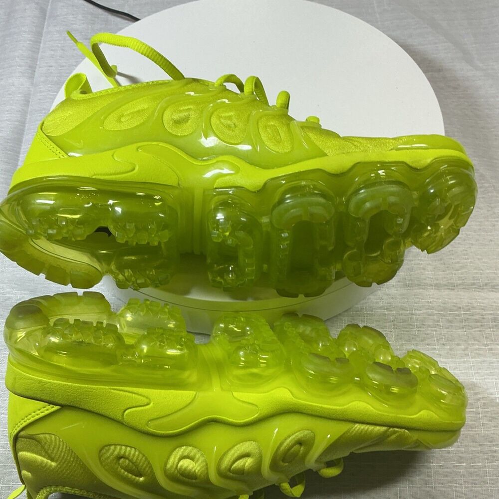 Nike Air VaporMax Plus Tennis Ball DX1784-300 Yellow Men's size 8.5 - Picture 10 of 10